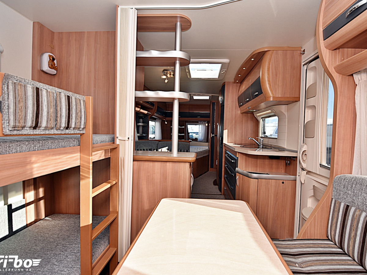 Hobby 650 KMFE De Luxe, Barnkammare, bild 7 av 26