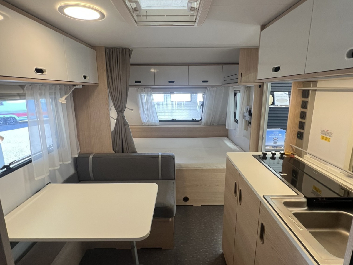 Adria AVIVA 522 PT 3-våningssäng, bild 11 av 15