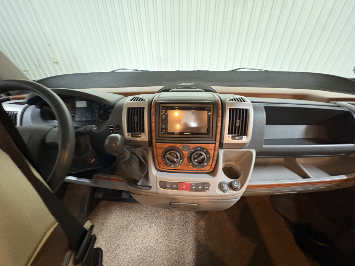 Hymer B 654 SL STAR-EDITION, bild 8 av 26