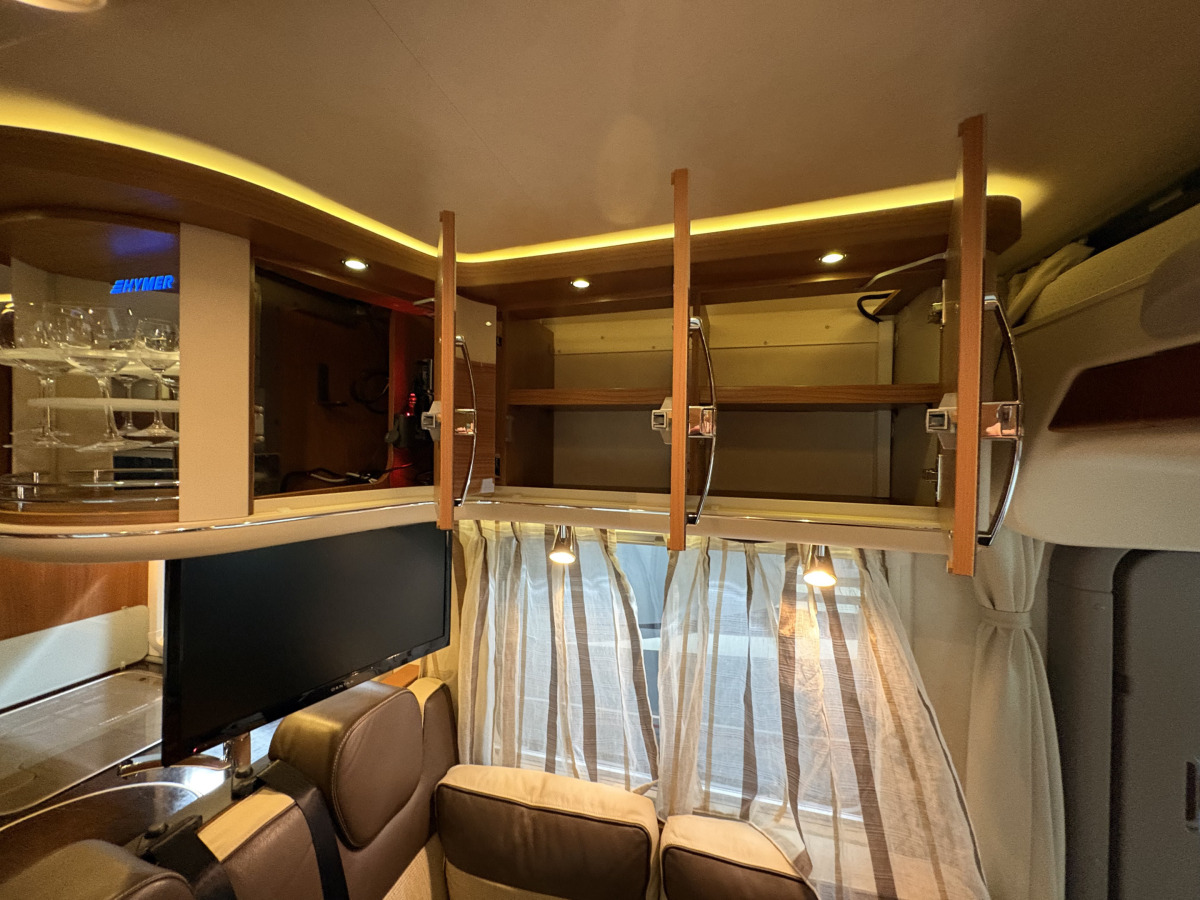 Hymer B 654 SL STAR-EDITION, bild 13 av 26