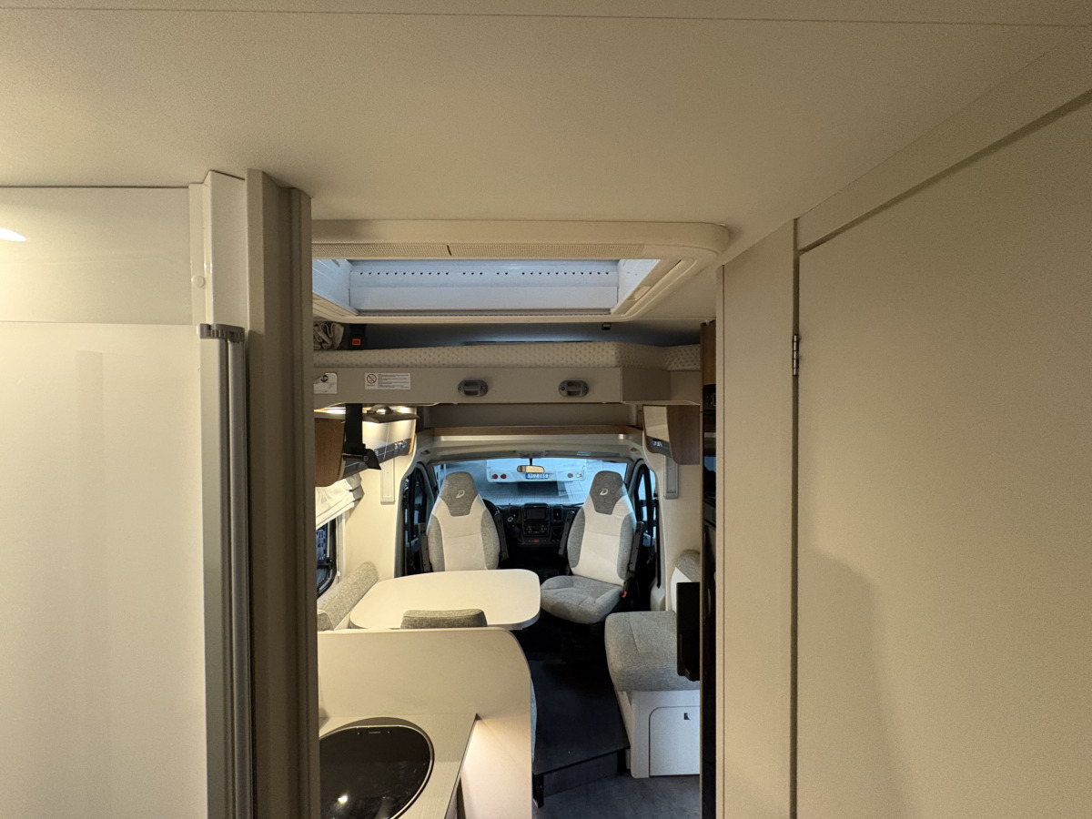 Dethleffs TREND T 7057, bild 16 av 18
