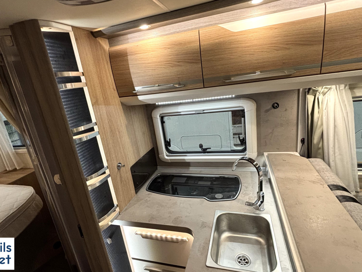 Knaus Sky I 700 LX, bild 6 av 13