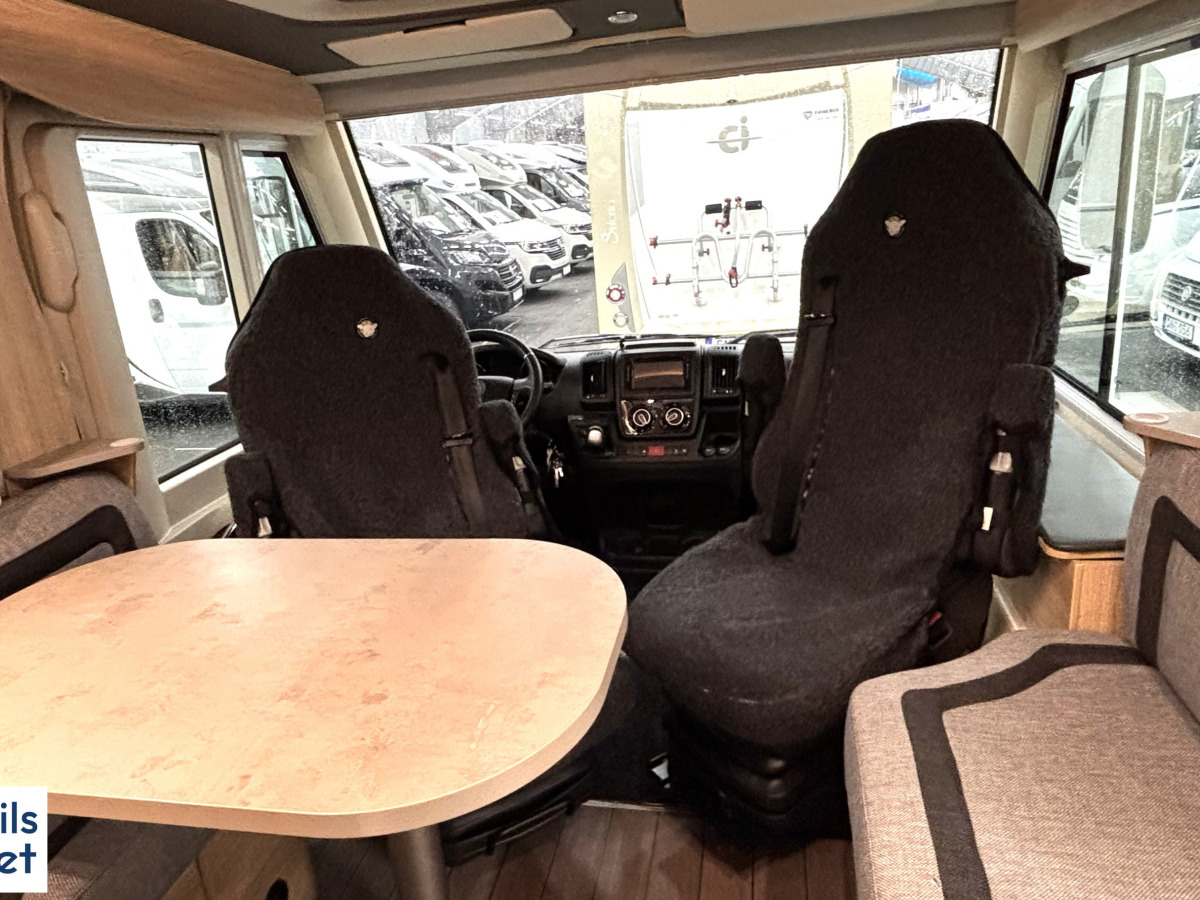 Knaus Sky I 700 LX, bild 8 av 13