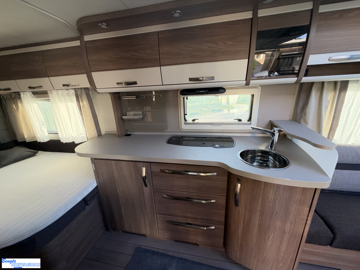 Knaus 580 UF ALDE FÖRTÄLT, bild 8 av 13