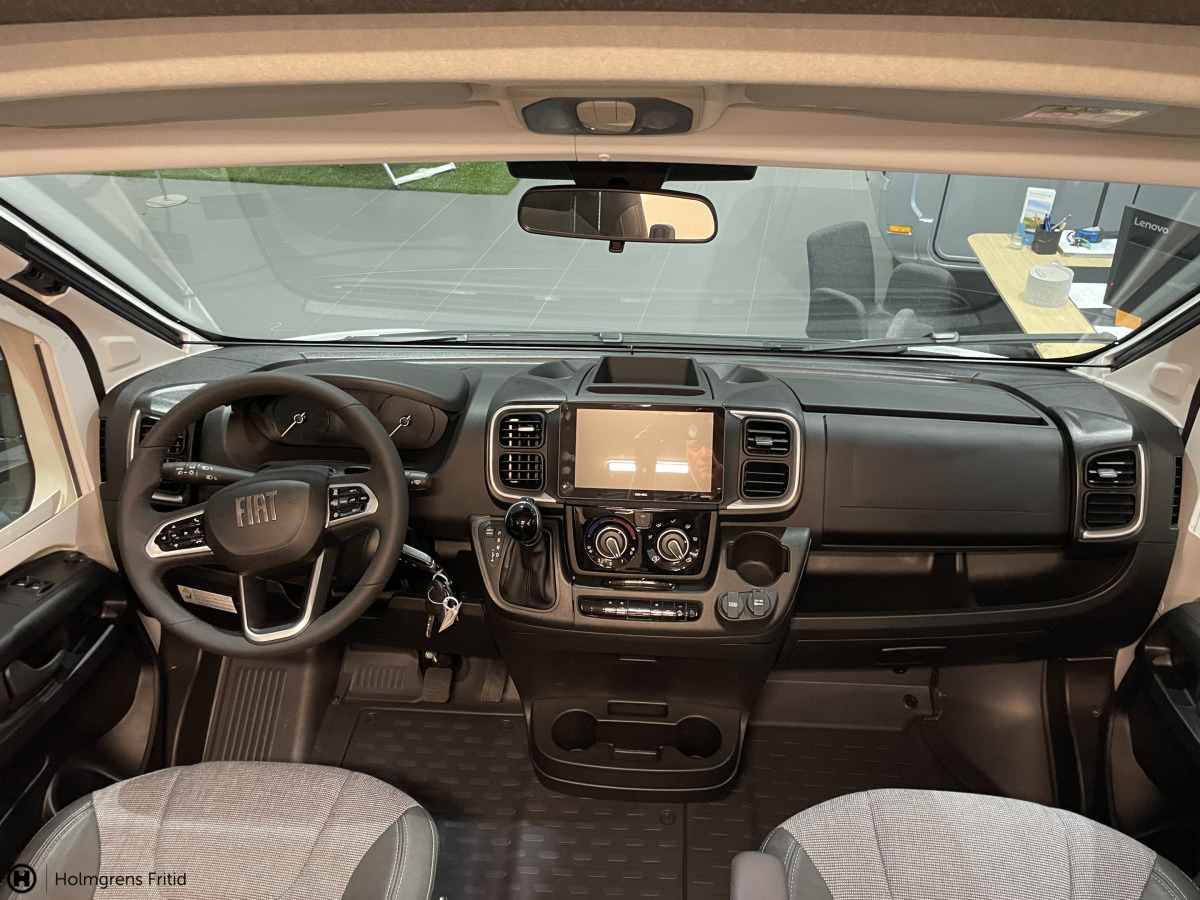 Adria MATRIX SELECT 670 SL - Fiat MultiJet3 140HP (103kW) HD 35L, bild 4 av 14