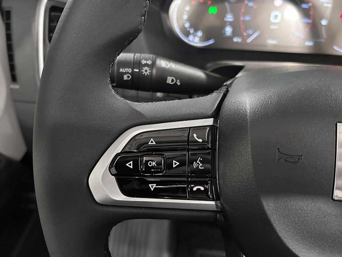 Benimar BENIVAN 160 VAN 640 AUTOMAT LÅNGBÄDDAR Dieselvärmare ADAPTIV Far, bild 28 av 38
