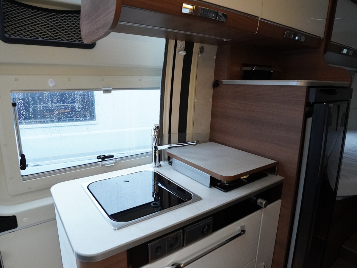 Rapido V68 160hk Automat Solcell, bild 5 av 14
