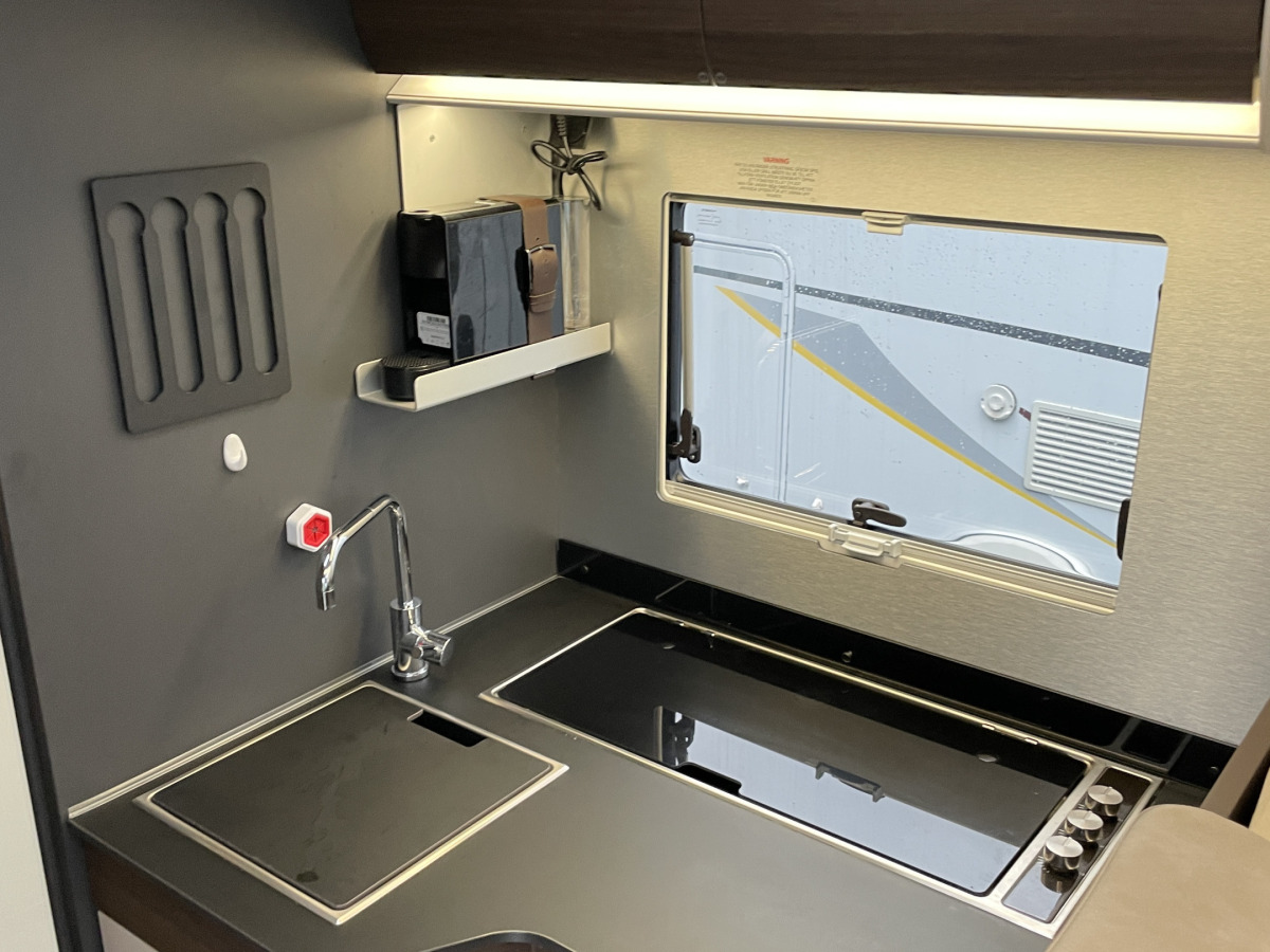 Adria MATRIX 670 SL supreme, bild 8 av 14