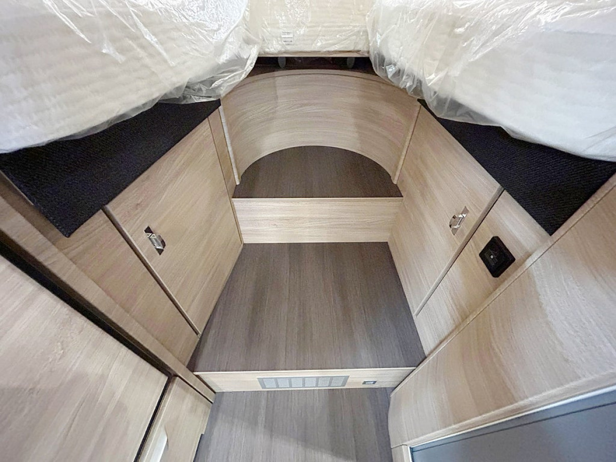 Knaus VAN TI PLUS 650 MEG Platinum Selection 4X4 AUTOMAT ALDE - OFFR, bild 17 av 42