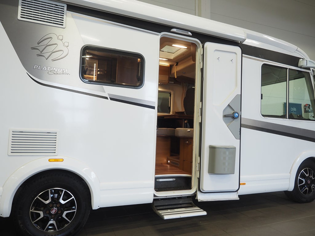 Knaus 600 MG VAN I Platinum Selection AUT I AC I Solcell I Cykelställ, bild 7 av 22