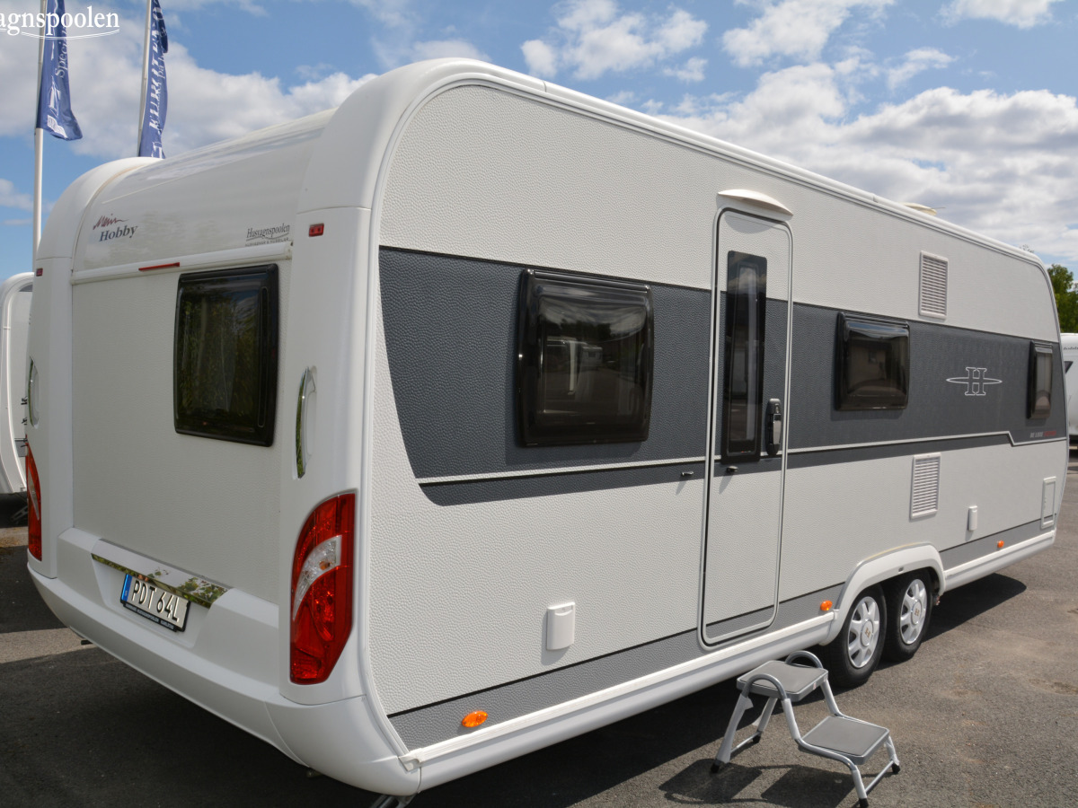 Hobby 650 KMFE De Luxe Alde, Barnkammare, Ac, Mover, Ugn, Markis, bild 2 av 13