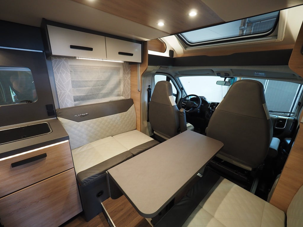 Knaus Lve Wave 700 LX Mässerbjudande I AUT I Backkamera I Taksäng, bild 7 av 23