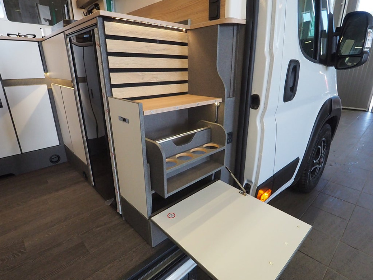 Weinsberg CaraLife 630 LQ DEMOUTFÖRSÄLJNING I Van Life I Camper I Plåtis, bild 14 av 40