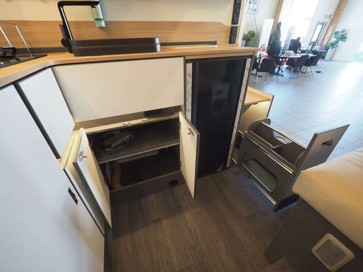 Weinsberg CaraLife 630 LQ DEMOUTFÖRSÄLJNING I Van Life I Camper I Plåtis, bild 22 av 40