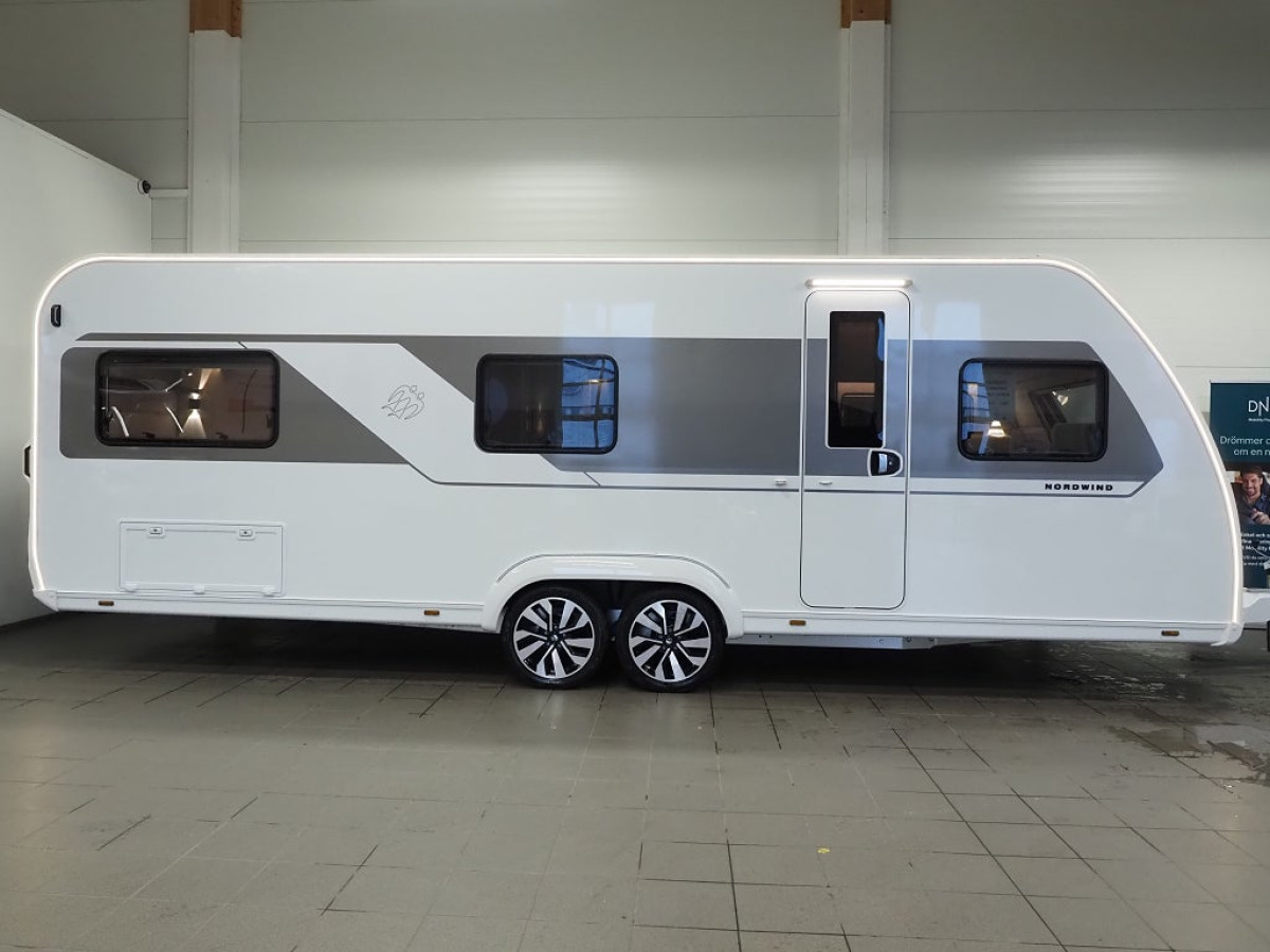 Knaus Nordwind 660 UDF PREMIÄRVISNING I ALDE I Familjedrömmen, bild 3 av 18