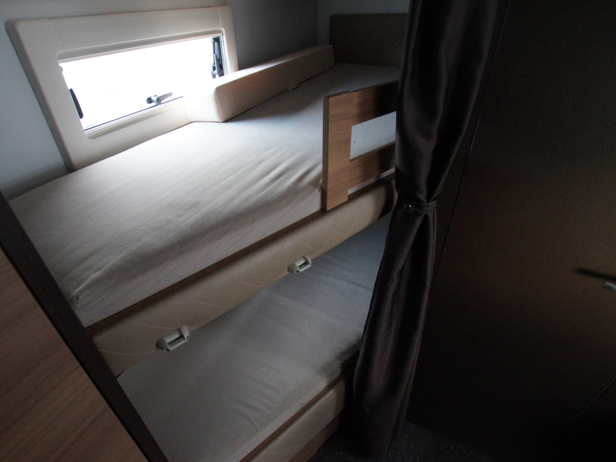 Adria ALPINA 663 UK, bild 11 av 13