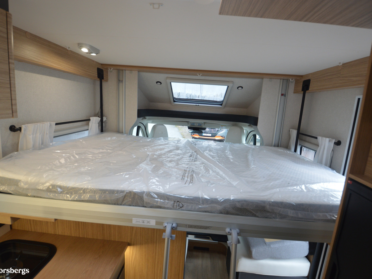 Pilote P740 C EVIDENC - Aldevärme, 5 sittplatser, 5 Sovplatser och mycket mer, bild 31 av 48