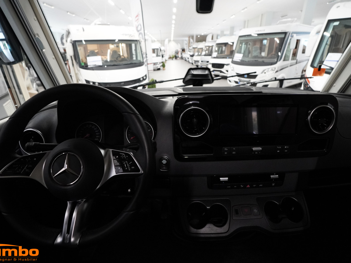 Rapido I166, Mercedes, Automat, Hydrauliska stödben, bild 19 av 22