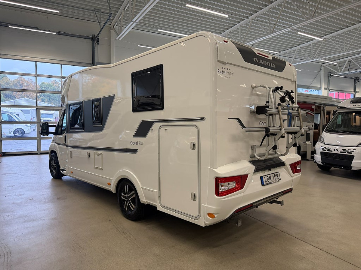 Adria Coral Plus 600 SL *Automat*AC*Långbädd*, bild 4 av 18
