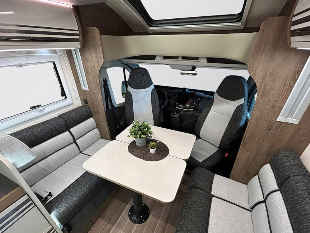 Ci MAGIS 87 XT LÅNGBÄDD Face-To-Face DIESELVÄRMARE, bild 7 av 56