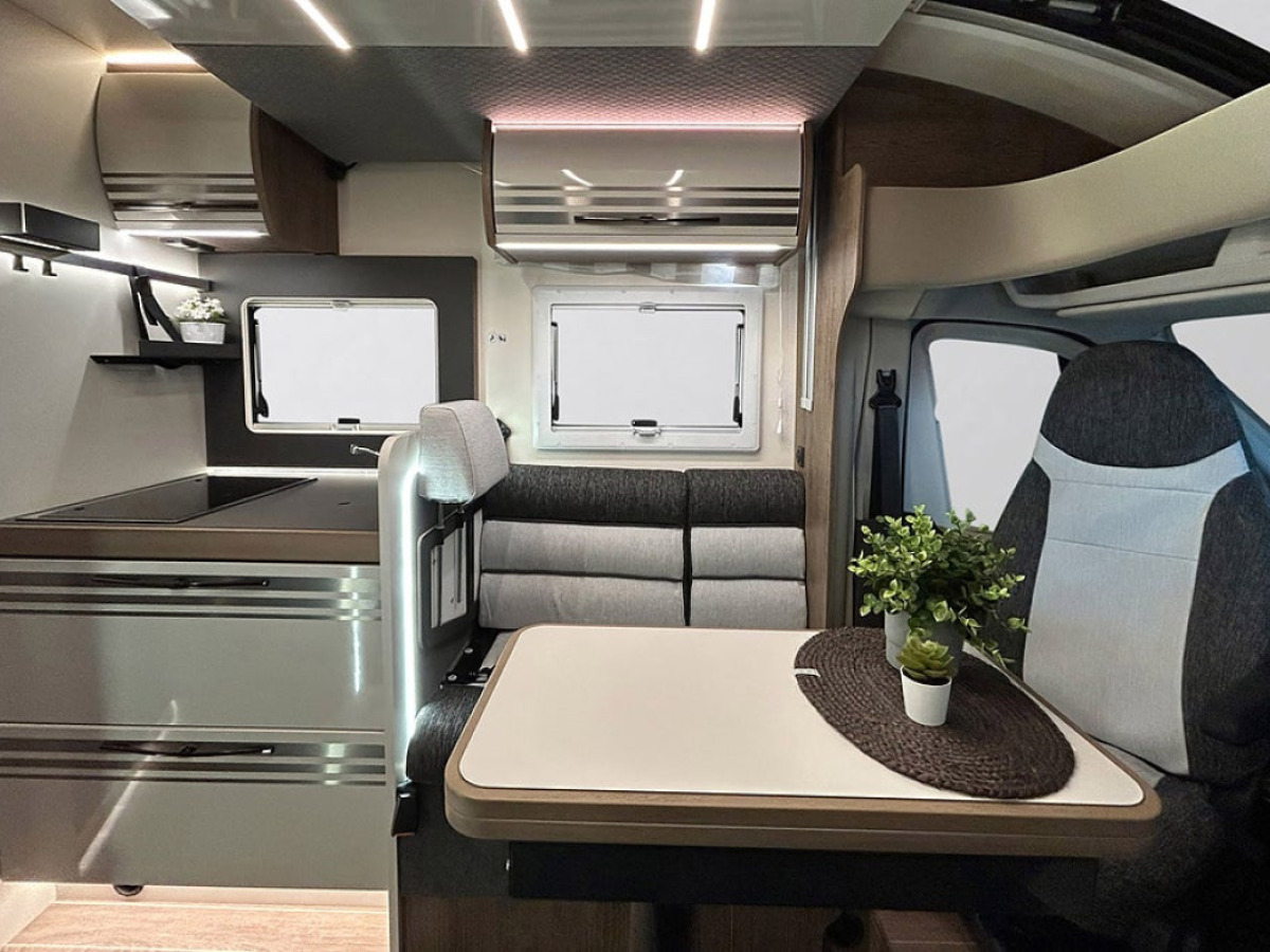Ci MAGIS 87 XT LÅNGBÄDD Face-To-Face DIESELVÄRMARE, bild 12 av 56
