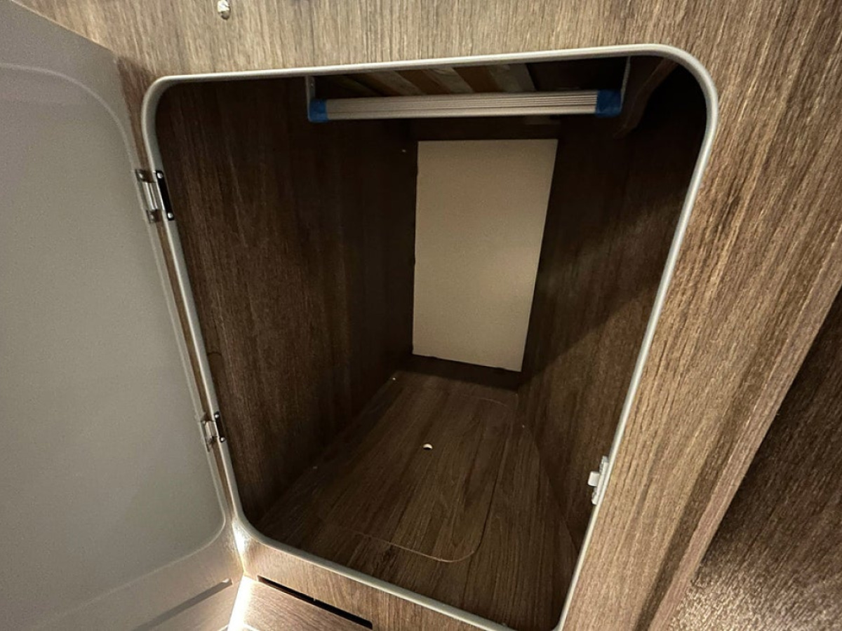 Ci MAGIS 87 XT LÅNGBÄDD Face-To-Face DIESELVÄRMARE, bild 25 av 56
